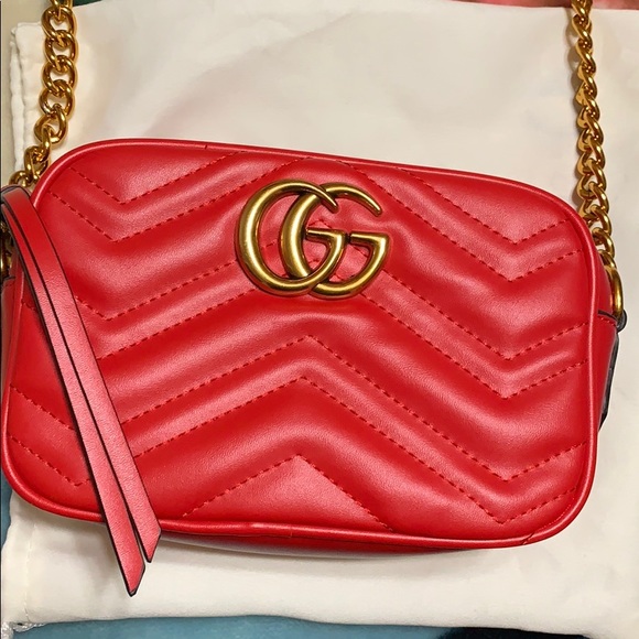 Gucci Handbags - Gucci mini Marmont bag
